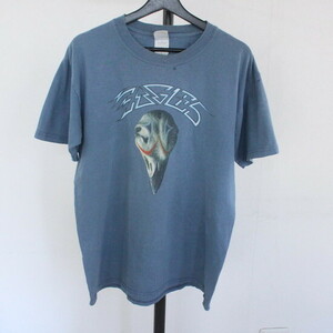 a221 2002年製ビンテージ GILDAN ギルダン 半袖Tシャツ■00s 表記Mサイズ イーグルス ロック バンド EAGLES 90s 80s ネイビー バンT 古着卸