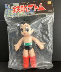 未開封】dune Super Vinyl Collectible Astro Boy Brown Eyes 鉄腕アトム ソフビフィギュア　テツロッド　鉄腕アトム　ブラウンアイ