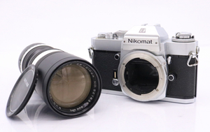 【ト滝】ニコン NIKON Nikomat EL フィルムカメラ 一眼レフカメラ ボディ SUN ZOOM YS-85 1:4.5 85-210mm レンズ CC499DEM16