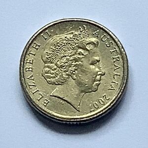 【希少品セール】オーストラリア エリザベス女王肖像デザイン 2007年 2ドル硬貨 1枚