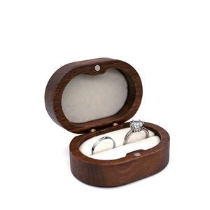 ウォールナットジュエリーケース　ホワイト　リング　指輪　イヤリング　ピアス　木製　アクセサリーケース　携帯 