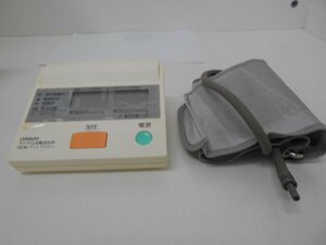 ♪オムロン　デジタル　自動血圧計　ＨEM-711ファジィ 　中古