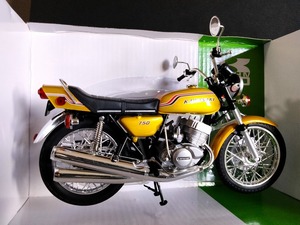 絶版限定 1/12 カワサキ 750SS マッハ H2 ビッグ 2スト トリプル !! ☆ 