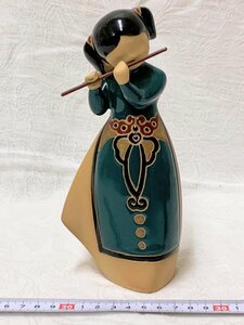 12899/アンティーク 置物 ヴィンテージ フィギュア 横笛を吹く少女 陶器 中国 韓国 台湾 人形 オブジェ アジア雑貨 　