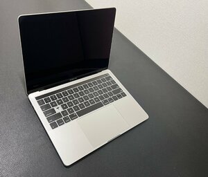 Retina MacBook Pro シルバー A1989 ロジックボード欠品 / 現状品/ジャンク出品 (C02CG1P3LVDN)