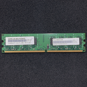 メーカー不明 型番不明 デスクトップ用メモリー PC2-6400 2GB 中古品 ジャンク扱い EX00020