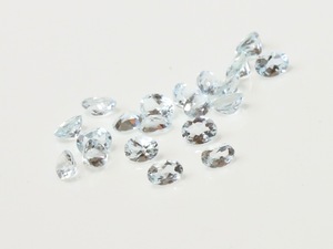 キレイ 上質 アクアマリン 3x4mmオーバルのロット 20ケで3.23ct