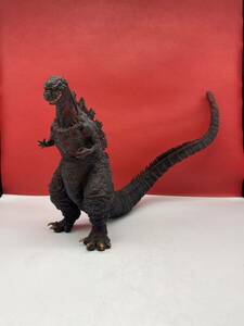 ＊ シン・ゴジラ 鎌倉上陸 ビッグソフビフィギュア 酒井ゆうじ GODZILLA BANPRESTO バンプレスト 高さ約25cm(地面から尻尾の先)