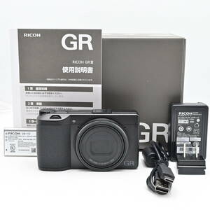 ショット数『3026』リコーRICOH GR III デジタルカメラ