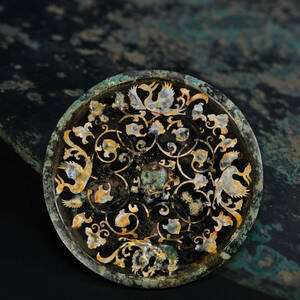 br10437 中国美術 螺鈿象嵌古銅製銅鏡 鳳凰花卉紋 銅製 置物 唐物 幅22.9cm 重1043.2g
