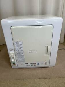 (3157) HITACHI 除湿型電気衣類乾燥機 DE-N55FX 5.5Kg 通電動作確認済 