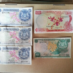 シンガポール新嘉坡 Orchid 1967年発行 美品蘭シリーズ ドル紙幣 中国,マレーシア。