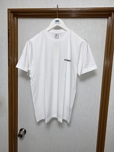 L 新品 VETEMENTS ロゴ Tシャツ