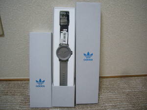 アディダス 腕時計 CK3131 定価２２０００円