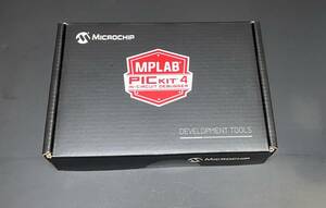 マイクロチップ MPLAB PICKIT4 インサーキットデバッガ Microchip 開発ツール 新品・未開封 PG164140 