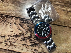 BK072 良~美品程度 コマ付 FOSSIL フォッシル デイト FB-01 FS5657 純正SSブレス 赤青ベゼル ブラック文字盤 クオーツ メンズ 腕時計
