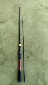 ダイワ アナリスター カレイ82H 225・R 中おもりのシャクリ釣りにも最適。千円スタートします。