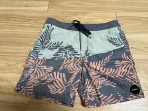 RVCA ルーカ　サーフパンツ　33インチ