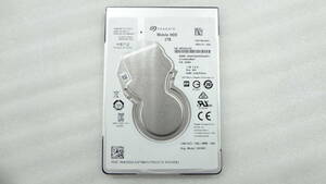 1円～ 2.5インチHDD SEAGATE ST2000LM007 FW:SDM1 2TB SATA 7ｍｍ厚 5400rpm 中古動作品 (w775)