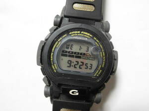 CASIO　G-SHOCK ｘHONDA　DW-002　 FOX FIRE　綺麗で動作品ですが訳あり