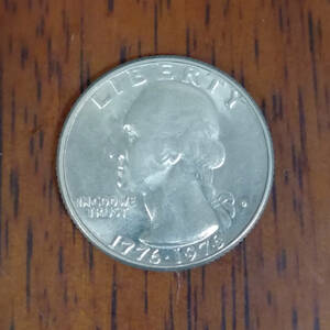 25セント硬貨(アメリカ合衆国) ワシントン、200周年記念版 LIBERTY 1776-1976 QUARTER DOLLAR [XX#102]