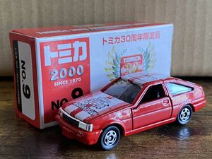 トミカ トヨタカローラレビン AE86 トミカ30周年限定品 ミニカー