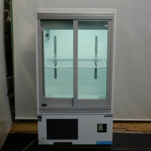2018年製 ダイワ 冷蔵ショーケース 221AU-11 W600D450H1087mm 照明付 131L 棚1段 重量53kg 中ビン61本 ペアガラス