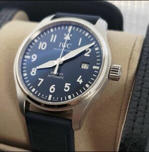 IWC マーク20 パイロットウォッチ ラバーストラップ ロングパワーリザーブ 120時間 40mm ブルー