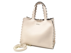 【良品】フルラ FURLA メルレット トートバック ライトピンク ソフト牛革 マーレット 2WAY レザー