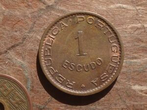 モザンビーク　1Escudo　青銅　1974年　KM#82　(26.2mm, 8.0g)
