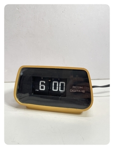 ● コレクター必見 当時物 ビンテージ リコー パタパタ時計 RICOH DIGITIME 置き時計 EC-71003 昭和レトロ コレクション ma751