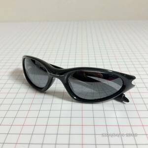 1000円〜　美品　OAKLEY オークリー　POLARIZED フルリム　ラメ入り　サングラス　送料無料