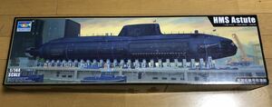 TRUMPETERトランぺッター 1/144 イギリス海軍 原子力潜水艦 HMS Astute アスチュート