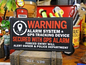 「警告！このクルマはGPSシステムにより守られています」　セキュリティステッカー　バッドアス　ステッカー#23　（ブラック）