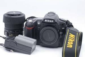 【美品 動作品】Nikon D90 デジカメ 一眼カメラ AF-S DX NIKKOR 18-55mm f3.5-5.6GⅡ ショット数19062