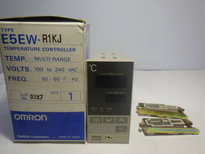 未使用品 OMRON E5EW-R1KJ TEMPERATURE CONTROLLER [管理番号あ1]