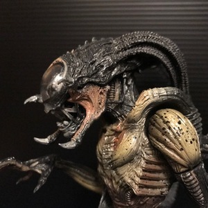 NECA AVP2 プレデリアン オープンマウスver. 7インチ　アクションフィギュア