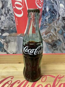 ★Coca-Cola Coke コカ・.コーラグッズ　 昭和の瓶コーラ190ml 未開栓　鑑賞用