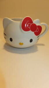 ★HELLO KITTY ★40th Anniversary Cup Sanrio ハローキティ40周年カップ陶器ARIGATO EVERYOE!サンリオ USED IN JAPAN　スープ紅茶コーヒー