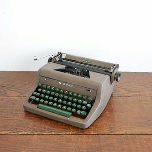 1950s アンティーク タイプライター【#4349】ROYAL ロイヤル タイプライター カンパニー グリーンキー アメリカ オフィス雑貨