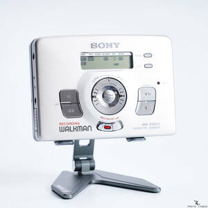 極美品丨整備済 SONY WALKMAN 録再機 カセットウォークマン WM-RX822　
