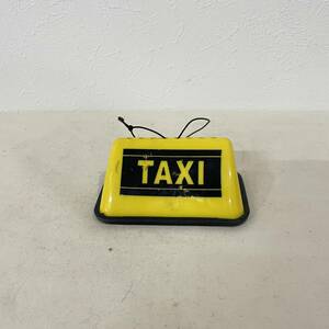 ビンテージ　TAXI　タクシー　ストラップ　インテリア　ディスプレイ　雑貨　アンティーク　240229
