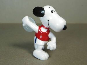 ピーナッツ スヌーピー PVCフィギュア 円盤投げ Snoopy Peanuts