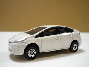 [管01]【送料無料】ミニカー 1/60 トヨタ プリウス(ホワイト/ベトナム製) 2009 「トミカ No.89」タカラトミー ミニチュア