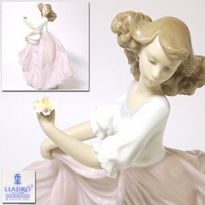 慶應◆緊急追加！大御所俳優の愛蔵品【LLADRO/リヤドロ】希少 彩色磁器人形『優しい風 No.6543』花を持つ女性 フィギュリン 無傷完品