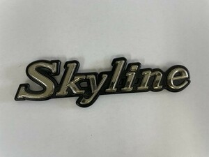 日産 Skyline スカイライン エンブレム 軟質プラ製　当時物　(1)