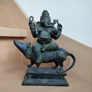 置物　オブジェ　インテリア　仏像　仏教美術　ブロンズ像　金属製　ガネーシャ