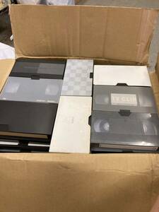 【ビデオ】 再録用 ビデオテープ 約90本 2箱有り 1箱の金額です VHS 