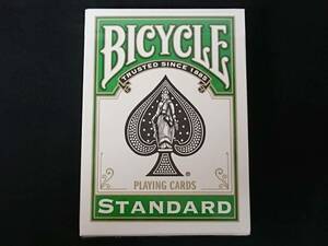 【G318】BICYCLE　バイスクル　STANDARD　PLAYING CARDS　グリーン　未開封　レア　カード　ギミック　デック　トランプ　マジック　手品