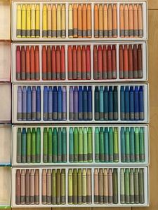 フェリシモ500色のクレヨンFELISSIMO 500 colored crayons 5箱セット